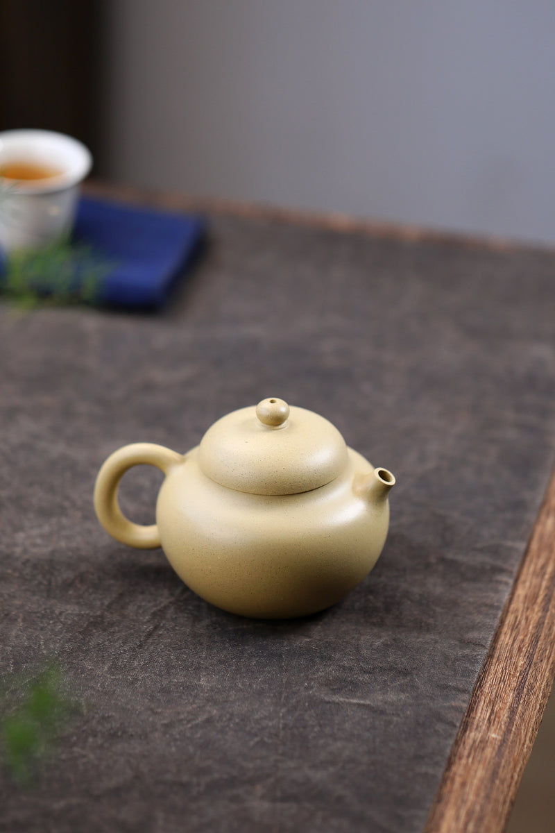 Wendan Benshan Green Clay Yixing Zisha Pot