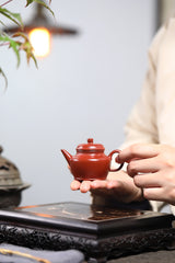 Small De Zhong crinkle-skinned vermilion clay Guangsu Mengchen-marked Yixing zisha pot