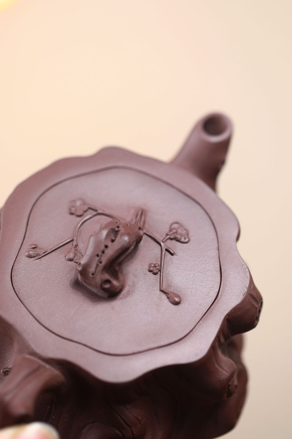 Plum Stake Bionic Ware Original Purple Clay Hand-applied Yixing Zisha Pot