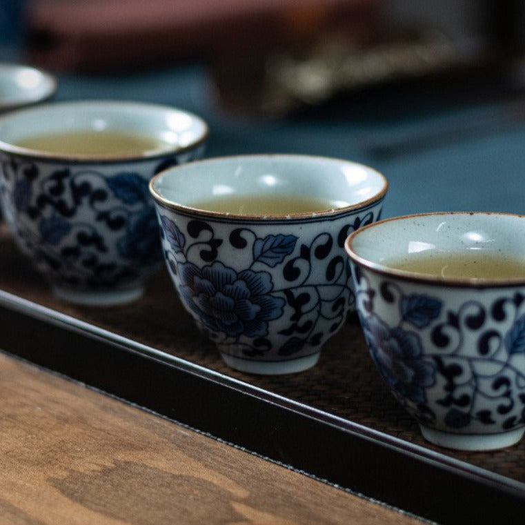 Zen Lotus Small Round Cup Vintage Blue and White Porcelain Tea Cup