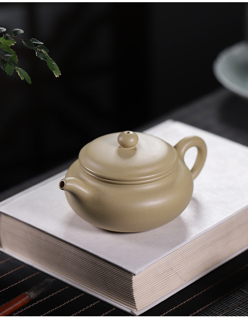 Original ore Benshan green clay handmade teapot Chinese antique pot